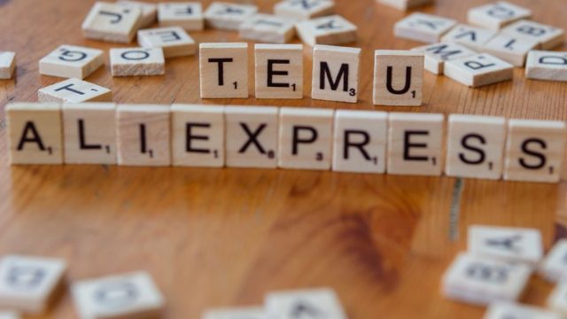 Spocket vs AliExpress : délais et qualité comparés en 2026